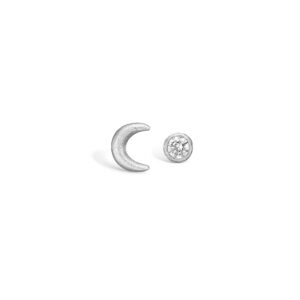 BLOSSOM måne ørestikker i sølv med zirkon