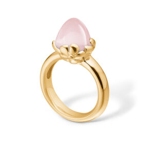Blossom ring i 14 kt guld med en stor rosakvarts