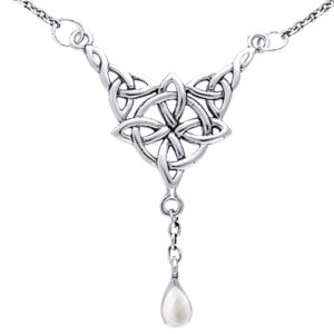 Halskæde med Keltisk 4 punkts knude og Bjergkrystal