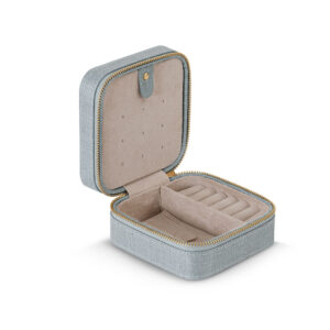 OLE LYNGGAARD rejse smykkeskrin, lysegrøn råsilke