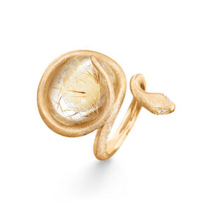 OLE LYNGGAARD ring mellem Snakes 18 kt guld med rutilkvarts og 4 brill. TW.VS. i alt 0,02 ct
