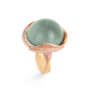 Ole Lynggaard Ring Lotus str. 4 - 18 karat rødguld - blade rosaguld akvamarin cabochon 26 brill. i alt 0,15 ct. TW.VS.